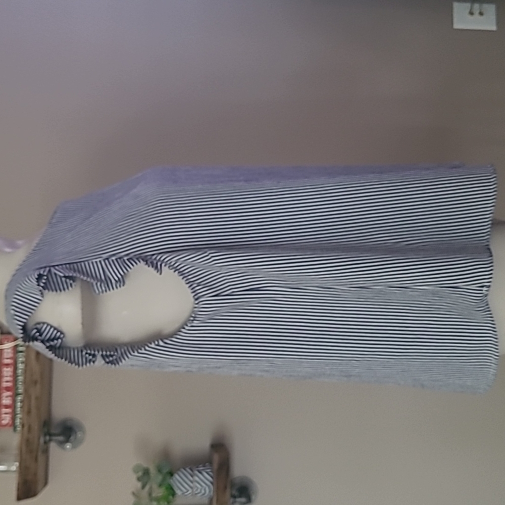 Blue and White Striped Tank - Picture 3 of 6